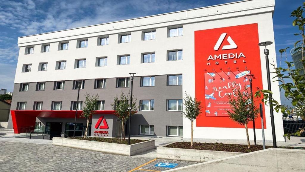 AMEDIA Hotel Milano Esterno foto