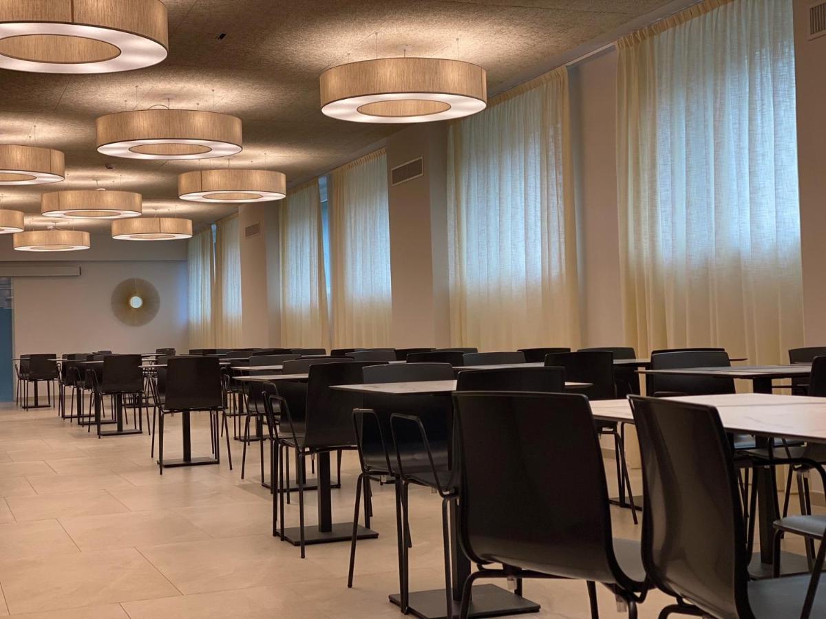 AMEDIA Hotel Milano Esterno foto