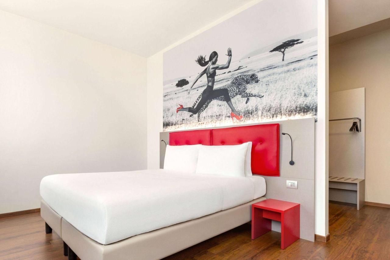 AMEDIA Hotel Milano Esterno foto