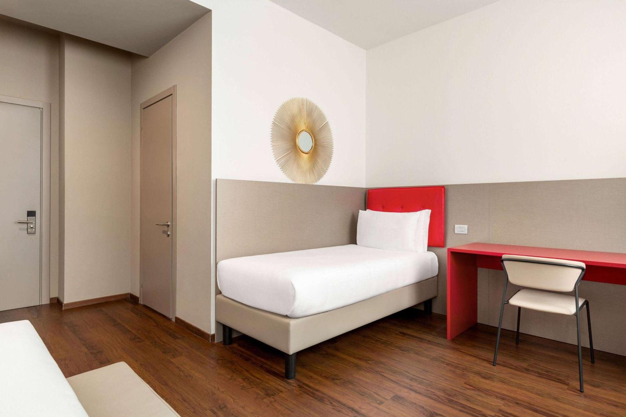 AMEDIA Hotel Milano Esterno foto