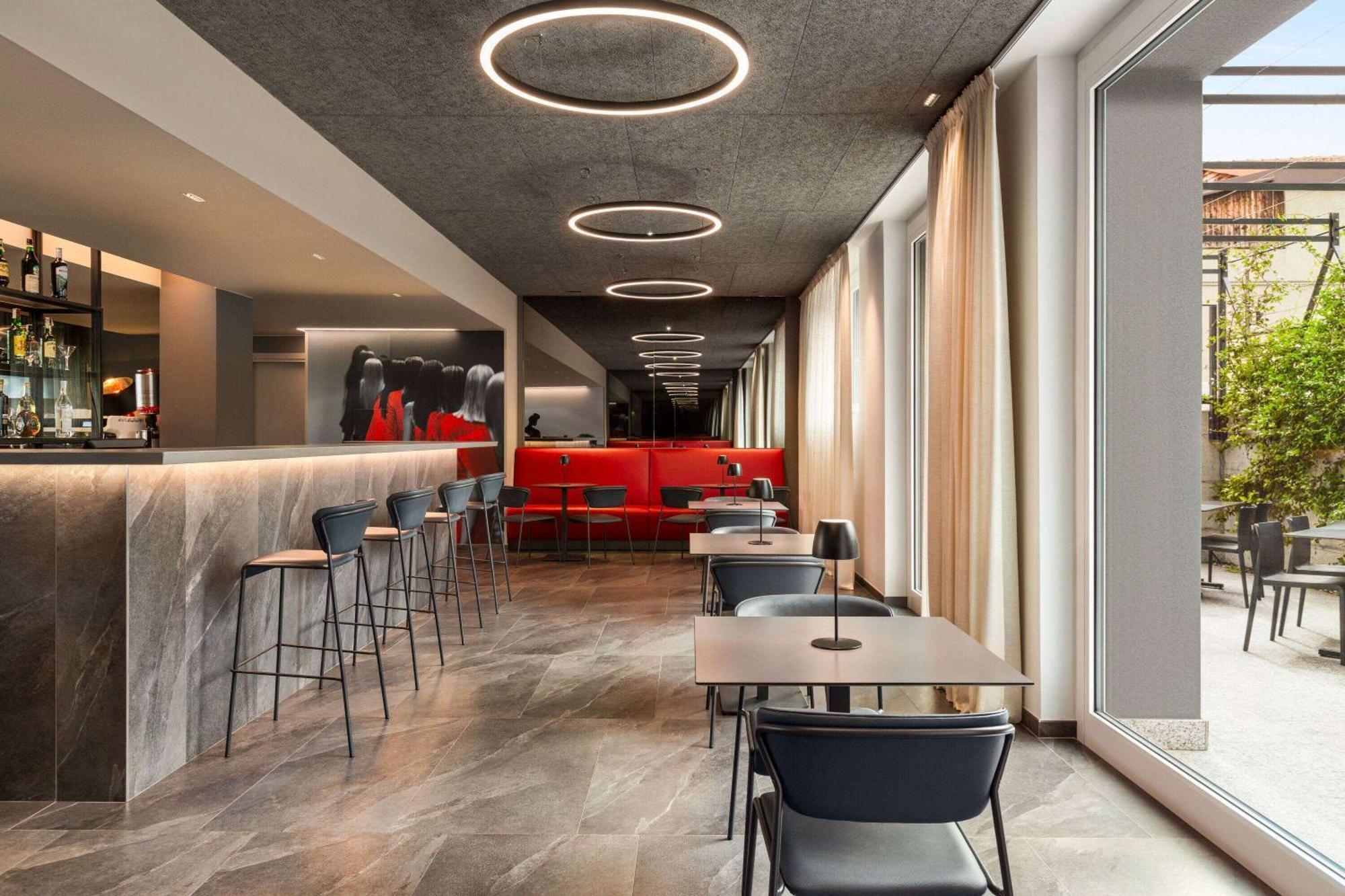 AMEDIA Hotel Milano Esterno foto