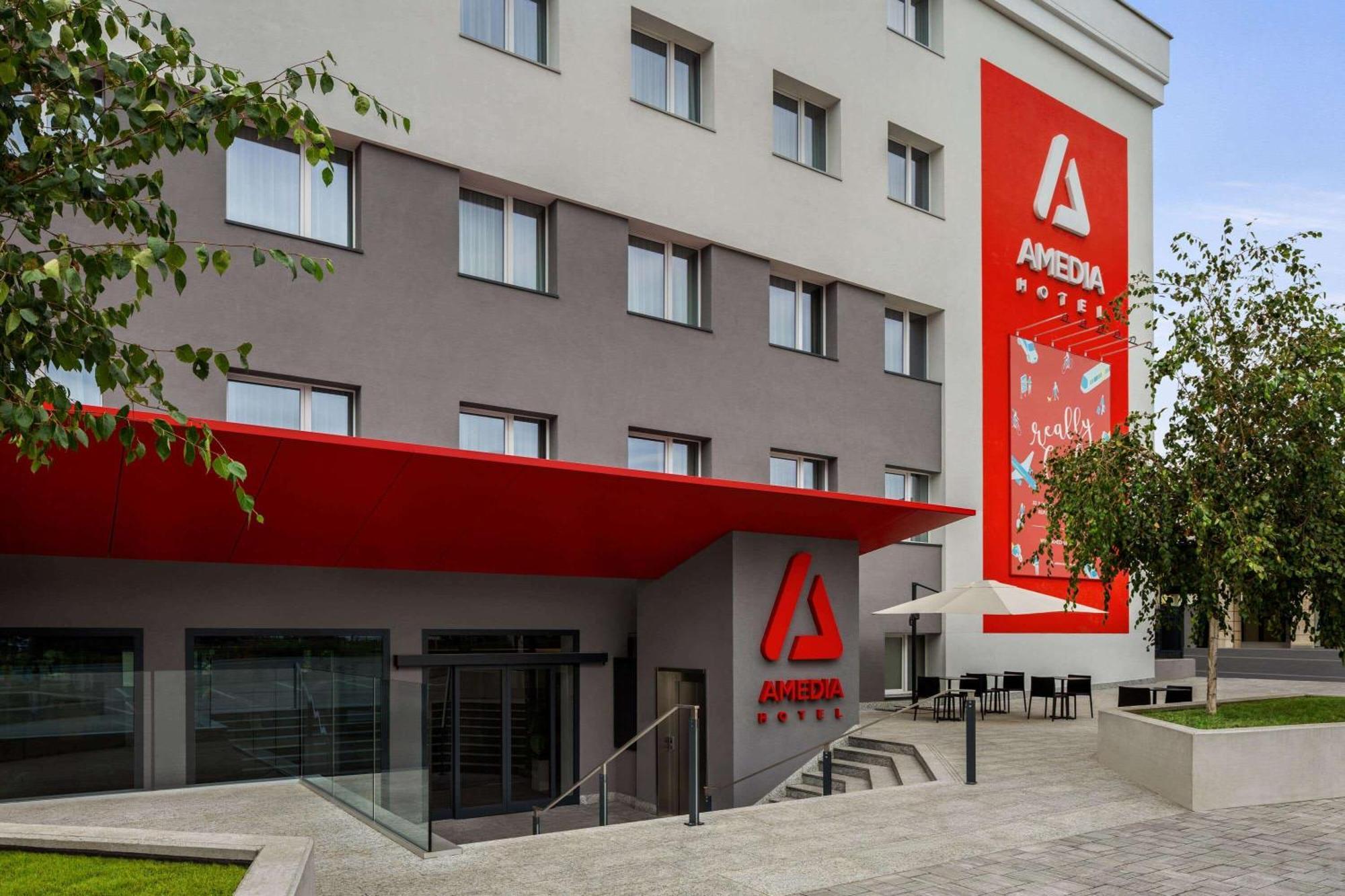 AMEDIA Hotel Milano Esterno foto